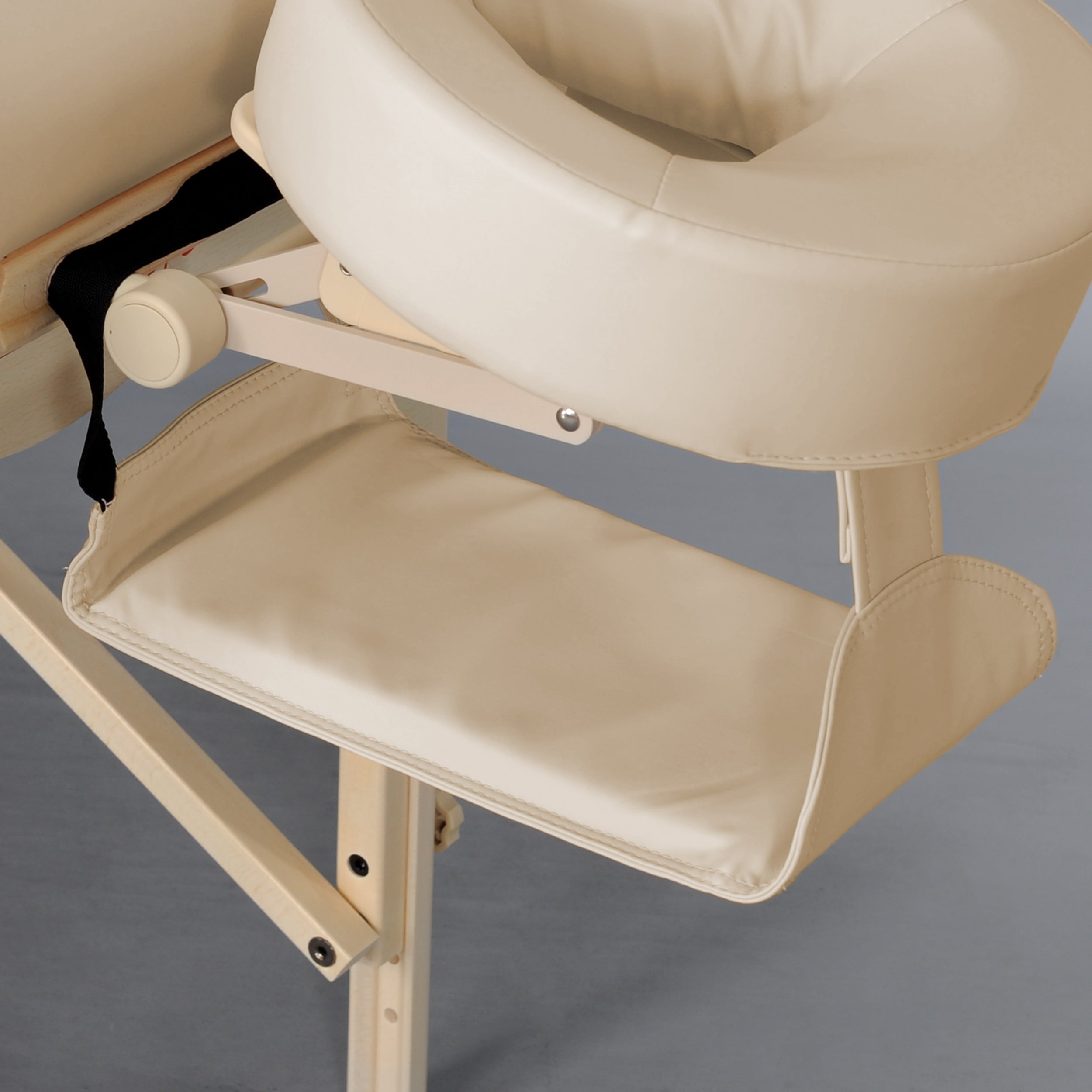 habys-olivia-massageliege-f-r-schwangere-70-cm-beige-klappbar image 8