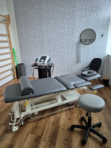 Solide Therapieliege