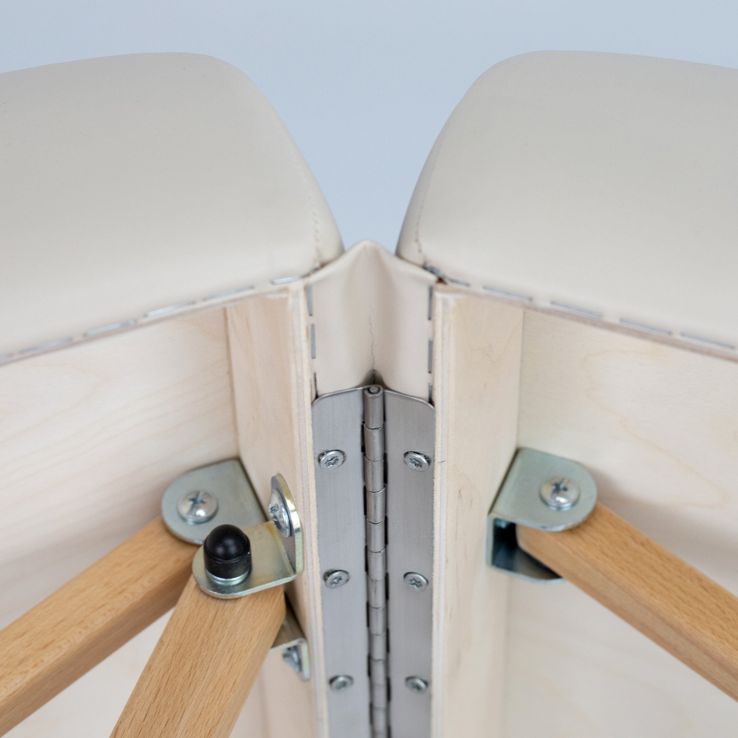 habys-feldenkrais-ilan-lev-therapieliege-klappbar-80-x-192-cm image 7