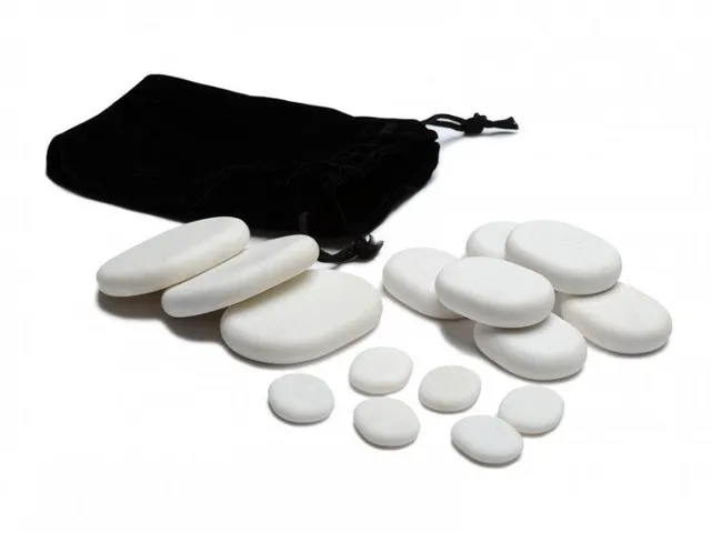 habys-massagesteine-set-15-teilig-aus-wei-em-marmor image 1